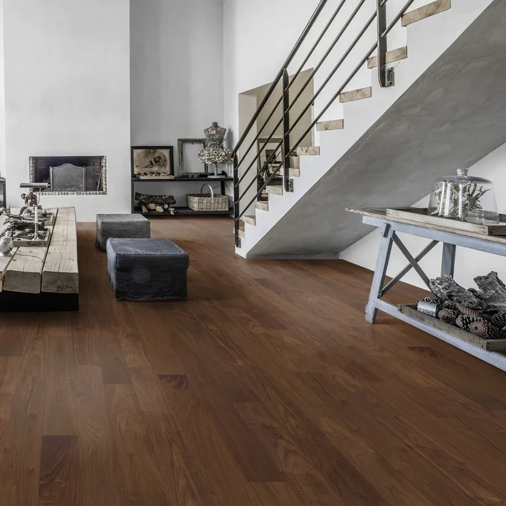 Parquet rovere scuro toni caldi - Hausfloor